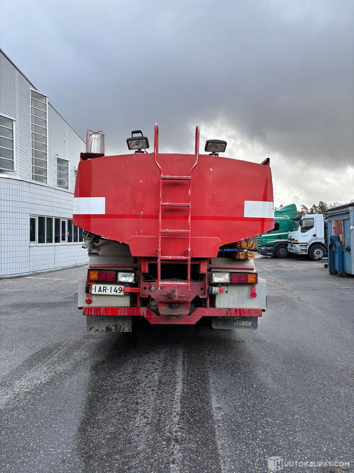 Sisu säiliöauto, 1983, Vantaa - Камион цистерна: снимка 5 Sisu säiliöauto, 1983, Vantaa - Камион цистерна: снимка 5