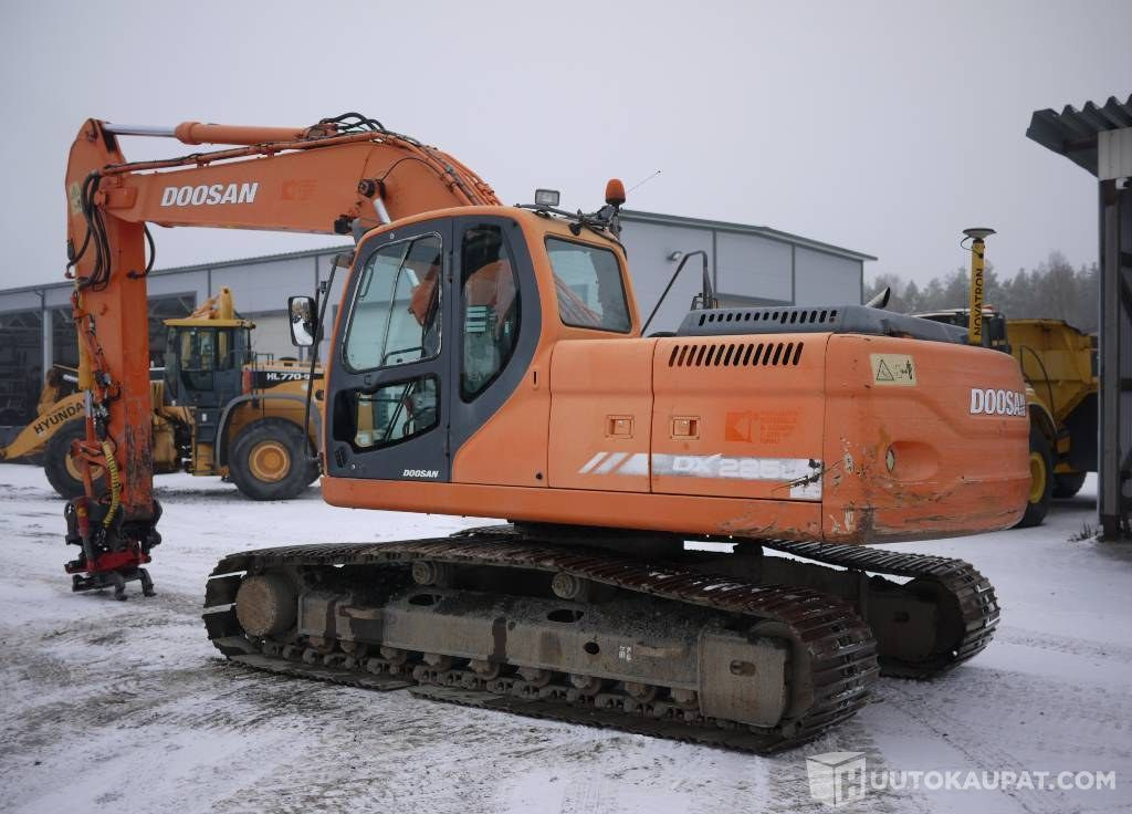 Doosan DX 225 LC, 2008, 16 115 h Kaivinkone, Humppila - Строителна техника: снимка 1 Doosan DX 225 LC, 2008, 16 115 h Kaivinkone, Humppila - Строителна техника: снимка 1