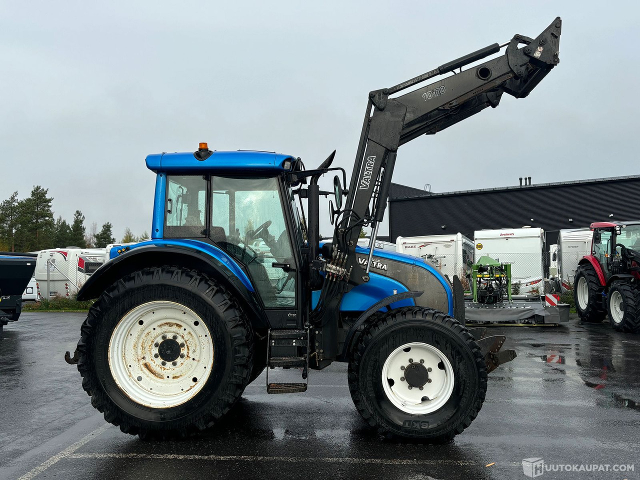Valtra C120, 2004 traktori, Ajettu 6 500h. MTK25, Kempele - Трактор: снимка 2 Valtra C120, 2004 traktori, Ajettu 6 500h. MTK25, Kempele - Трактор: снимка 2