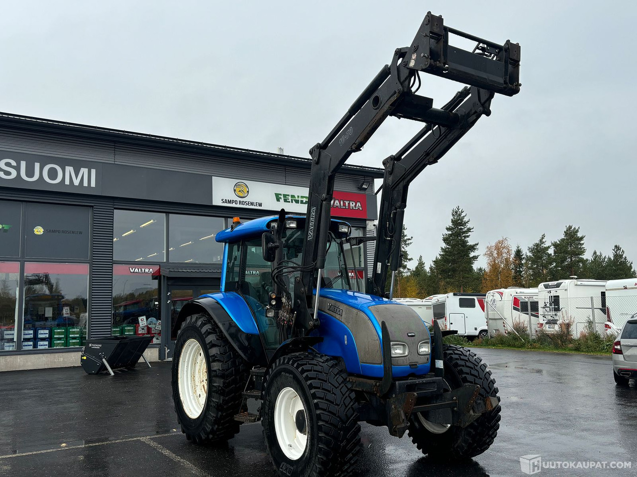 Valtra C120, 2004 traktori, Ajettu 6 500h. MTK25, Kempele - Трактор: снимка 3 Valtra C120, 2004 traktori, Ajettu 6 500h. MTK25, Kempele - Трактор: снимка 3