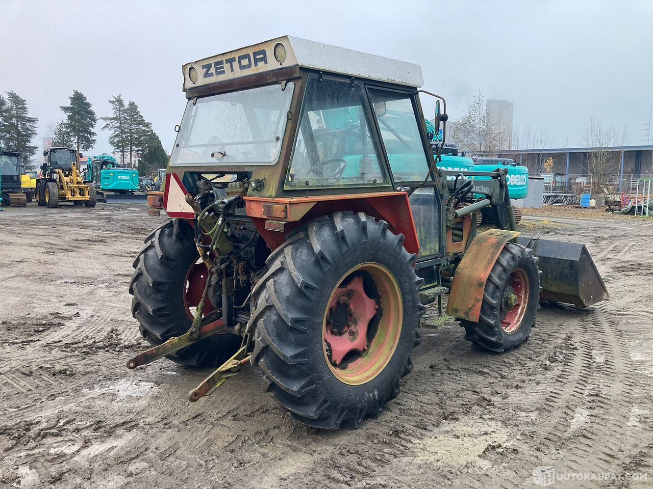 Zetor 7245, Nelivetotraktori, 1985, Marginaaliverollinen, Seinäjoki - Трактор: снимка 3 Zetor 7245, Nelivetotraktori, 1985, Marginaaliverollinen, Seinäjoki - Трактор: снимка 3