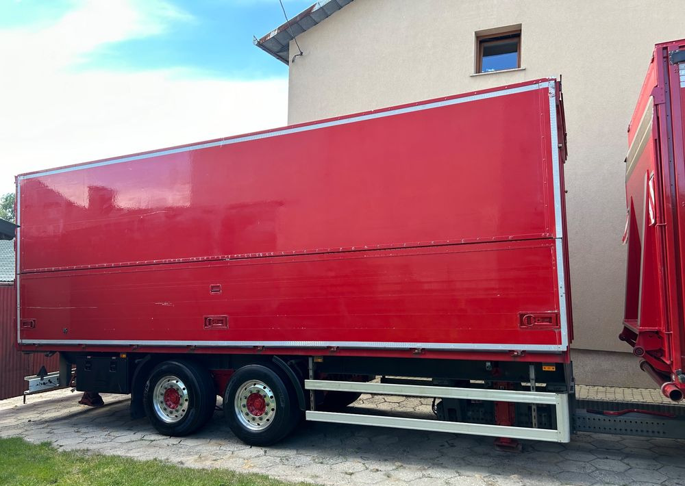 DAF XF 510 NAPOJÓWKA z Niemiec Retarder TOP ALUFELGI / FULL OPCJA / super space 106.510 106.460 480 530 najlepszy motor 6x2 26.510 26.460 - Камион с брезент: снимка 4 DAF XF 510 NAPOJÓWKA z Niemiec Retarder TOP ALUFELGI / FULL OPCJA / super space 106.510 106.460 480 530 najlepszy motor 6x2 26.510 26.460 - Камион с брезент: снимка 4
