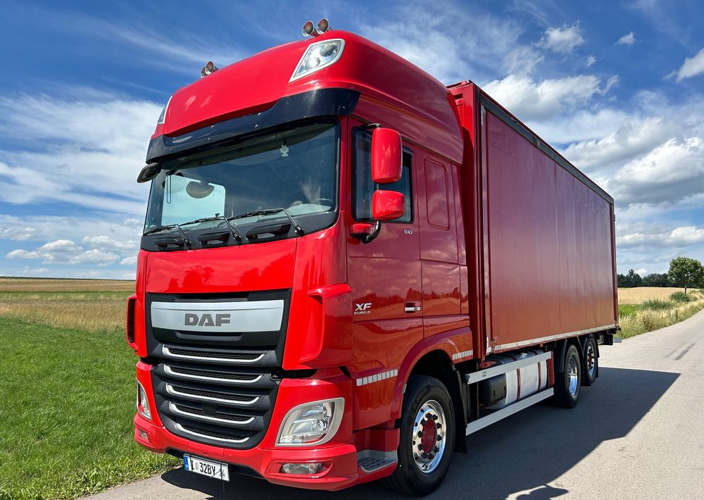 DAF XF 510 NAPOJÓWKA z Niemiec Retarder TOP ALUFELGI / FULL OPCJA / super space 106.510 106.460 480 530 najlepszy motor 6x2 26.510 26.460 - Камион с брезент: снимка 1 DAF XF 510 NAPOJÓWKA z Niemiec Retarder TOP ALUFELGI / FULL OPCJA / super space 106.510 106.460 480 530 najlepszy motor 6x2 26.510 26.460 - Камион с брезент: снимка 1