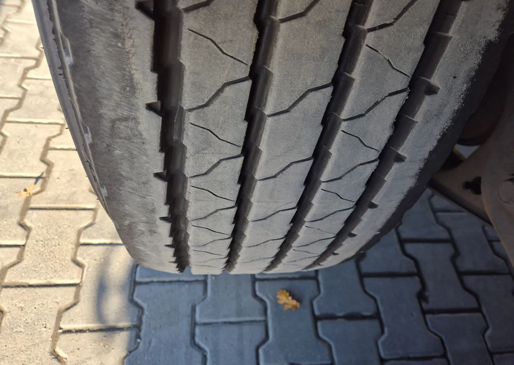 Krone BDE STANDARD PODNOSZONY DACH / z Niemiec PONADGABARYTY POSZERZANA OPONY 80% - Брезентово полуремарке: снимка 3 Krone BDE STANDARD PODNOSZONY DACH / z Niemiec PONADGABARYTY POSZERZANA OPONY 80% - Брезентово полуремарке: снимка 3