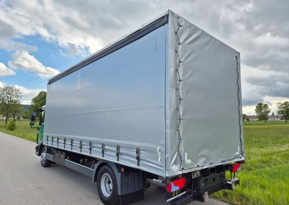 MAN TGL 12.250 6.2m AUTOMAT KLIMA z Niemiec ESP nowe opony EURO 6 / 4.75 rozstaw / zawiesie na wózek widłowy / TOP STAN / okazja nauka jazdy MOŻLIWOŚĆ DOSTOSOWANIA 12t - Камион с брезент: снимка 5 MAN TGL 12.250 6.2m AUTOMAT KLIMA z Niemiec ESP nowe opony EURO 6 / 4.75 rozstaw / zawiesie na wózek widłowy / TOP STAN / okazja nauka jazdy MOŻLIWOŚĆ DOSTOSOWANIA 12t - Камион с брезент: снимка 5