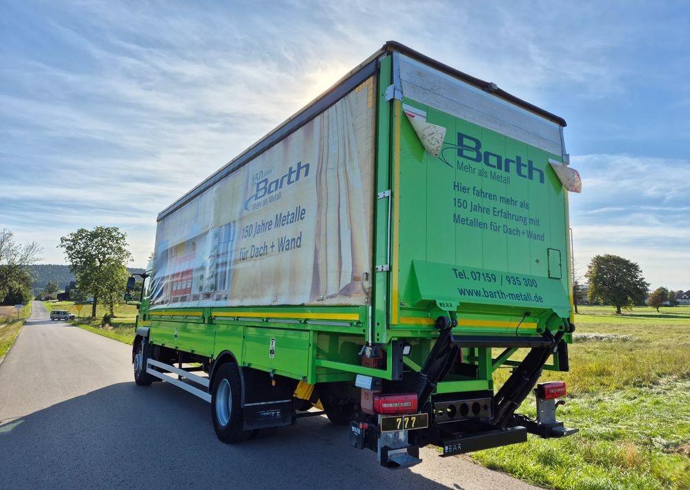 MAN Tgm 18.320 FULL SERWIS UNIKAT TOP ORYGINALNY PRZEBIEG z Niemiec AUTOMAT WINDA ACC Pirelli klima postojowa 18.250 18.290 15.250 15.290 15.320 - Камион с брезент: снимка 4 MAN Tgm 18.320 FULL SERWIS UNIKAT TOP ORYGINALNY PRZEBIEG z Niemiec AUTOMAT WINDA ACC Pirelli klima postojowa 18.250 18.290 15.250 15.290 15.320 - Камион с брезент: снимка 4