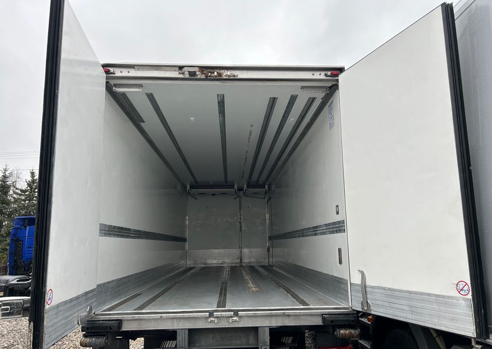 Рефрижератор камион Mercedes-Benz Antos 1824 CARRIER SUPRA 1150 DRZWI + winda i drzwi boczne / 7.7m / z Holandii / KLIMA LEKKI / Axor man Tgm T1000-R THERMO King: снимка 16