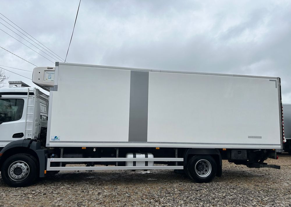 Рефрижератор камион Mercedes-Benz Antos 1824 CARRIER SUPRA 1150 DRZWI + winda i drzwi boczne / 7.7m / z Holandii / KLIMA LEKKI / Axor man Tgm T1000-R THERMO King: снимка 13