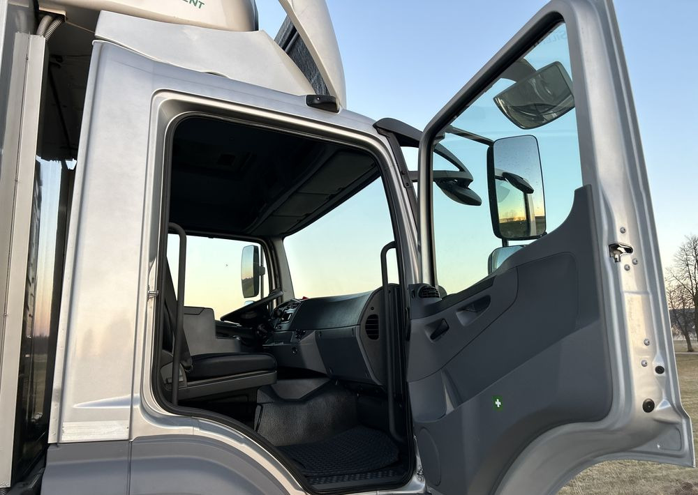 Mercedes-Benz Axor 1824 237000km !! TOP 8m 20 palet / z Niemiec / Euro 5 ! / agregat Carrier Supra 950 - Рефрижератор камион: снимка 5 Mercedes-Benz Axor 1824 237000km !! TOP 8m 20 palet / z Niemiec / Euro 5 ! / agregat Carrier Supra 950 - Рефрижератор камион: снимка 5