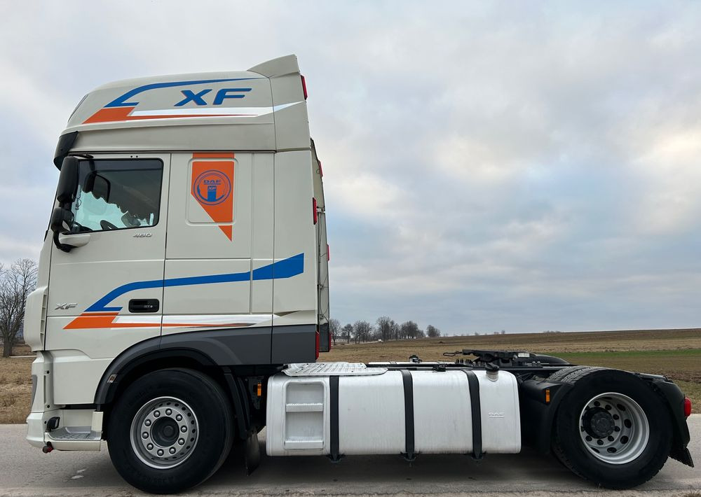 DAF XF 480 OKAZJA 2020 SSC TOP STANDARD / DUŻE KOTŁY / z Polski / jeden właściciel super zadbane SERWISOWANE - Влекач: снимка 3 DAF XF 480 OKAZJA 2020 SSC TOP STANDARD / DUŻE KOTŁY / z Polski / jeden właściciel super zadbane SERWISOWANE - Влекач: снимка 3