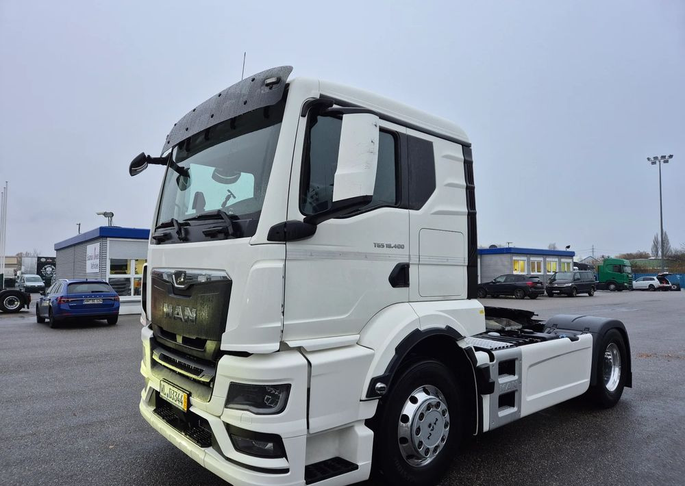 MAN TGS 18.400 NAUKA JAZDY STANDARD 4x2 / TGX 18.360 400 510 460 500 TOP STAN / ŚWIEŻO SPROWADZONY - Влекач: снимка 2 MAN TGS 18.400 NAUKA JAZDY STANDARD 4x2 / TGX 18.360 400 510 460 500 TOP STAN / ŚWIEŻO SPROWADZONY - Влекач: снимка 2