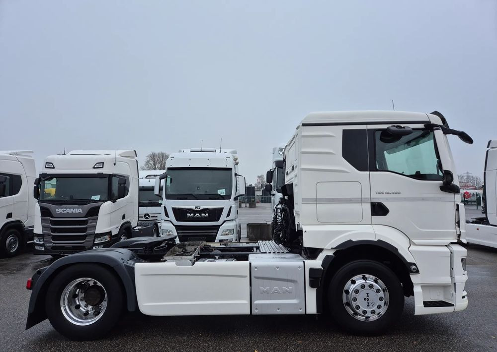 MAN TGS 18.400 NAUKA JAZDY STANDARD 4x2 / TGX 18.360 400 510 460 500 TOP STAN / ŚWIEŻO SPROWADZONY - Влекач: снимка 4 MAN TGS 18.400 NAUKA JAZDY STANDARD 4x2 / TGX 18.360 400 510 460 500 TOP STAN / ŚWIEŻO SPROWADZONY - Влекач: снимка 4