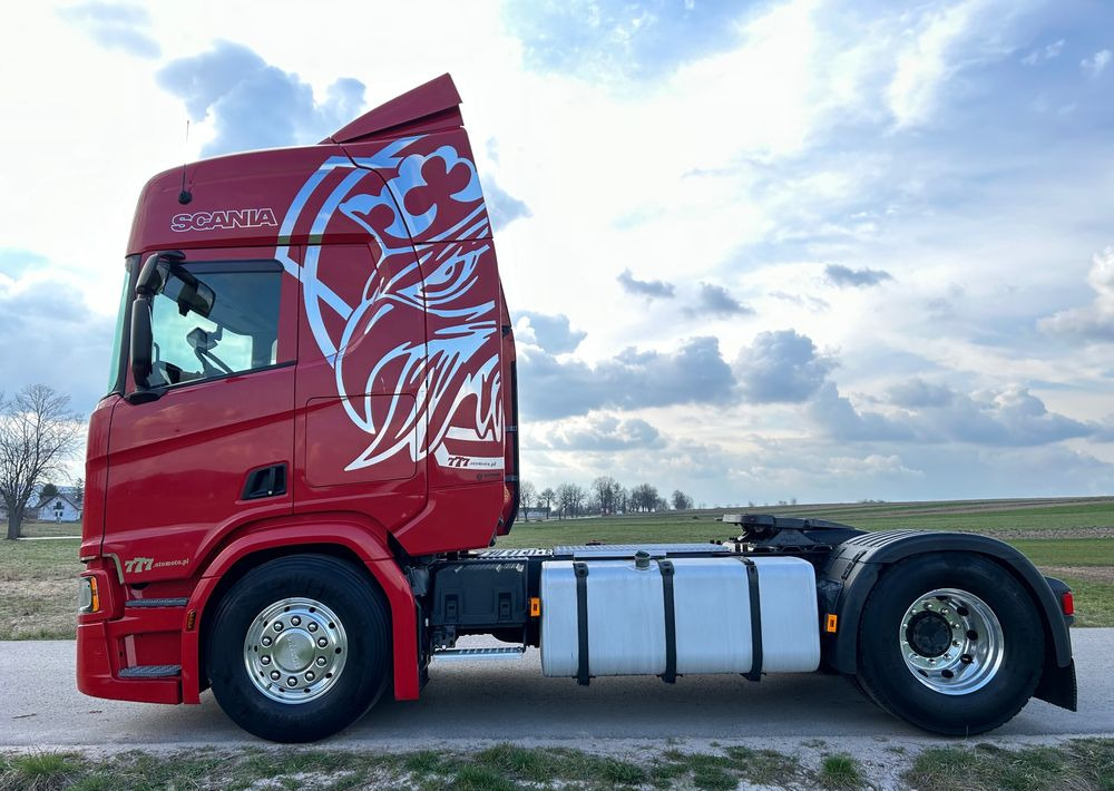 Scania R450 FULL ADR RETARDER ALUFELGI z Niemiec od jedynego właściciela ! HYDRAULIKA spod beczki spożywczej ! / do wywrotu ruchomej podłogi beczki TOP TOP TOP OKAZJA - Влекач: снимка 2 Scania R450 FULL ADR RETARDER ALUFELGI z Niemiec od jedynego właściciela ! HYDRAULIKA spod beczki spożywczej ! / do wywrotu ruchomej podłogi beczki TOP TOP TOP OKAZJA - Влекач: снимка 2