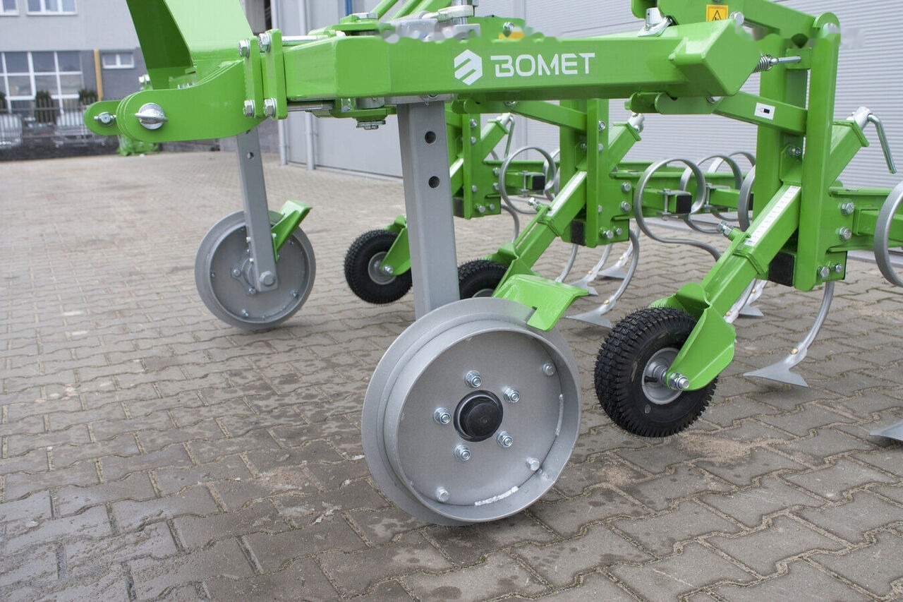Bomet P570 Pielnik z prowadzeniem ręcznym 65-90cm Nembus - Култиватор: снимка 5 Bomet P570 Pielnik z prowadzeniem ręcznym 65-90cm Nembus - Култиватор: снимка 5