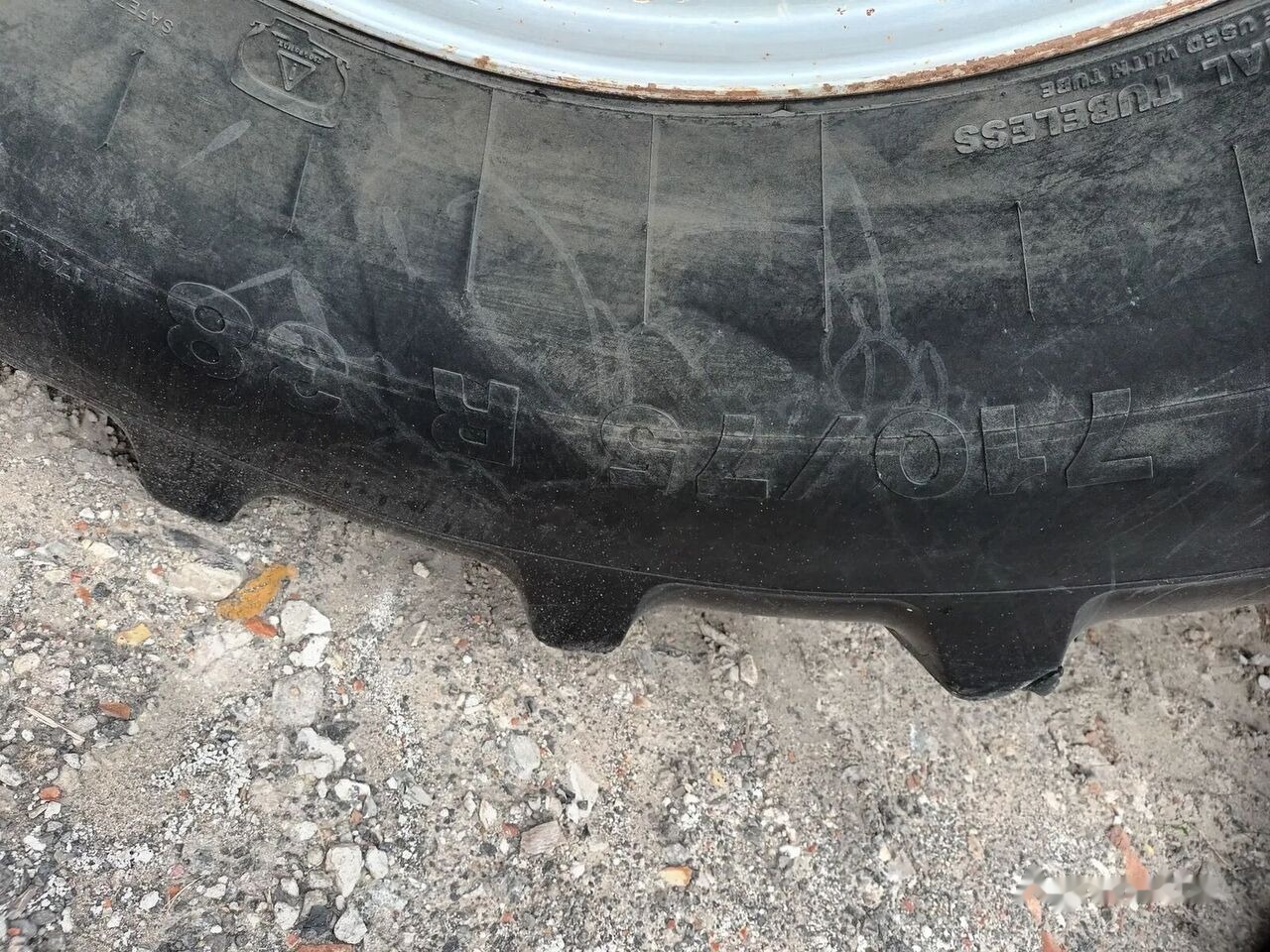 Трактор Massey Ferguson 7726 Dyna VT: снимка 7