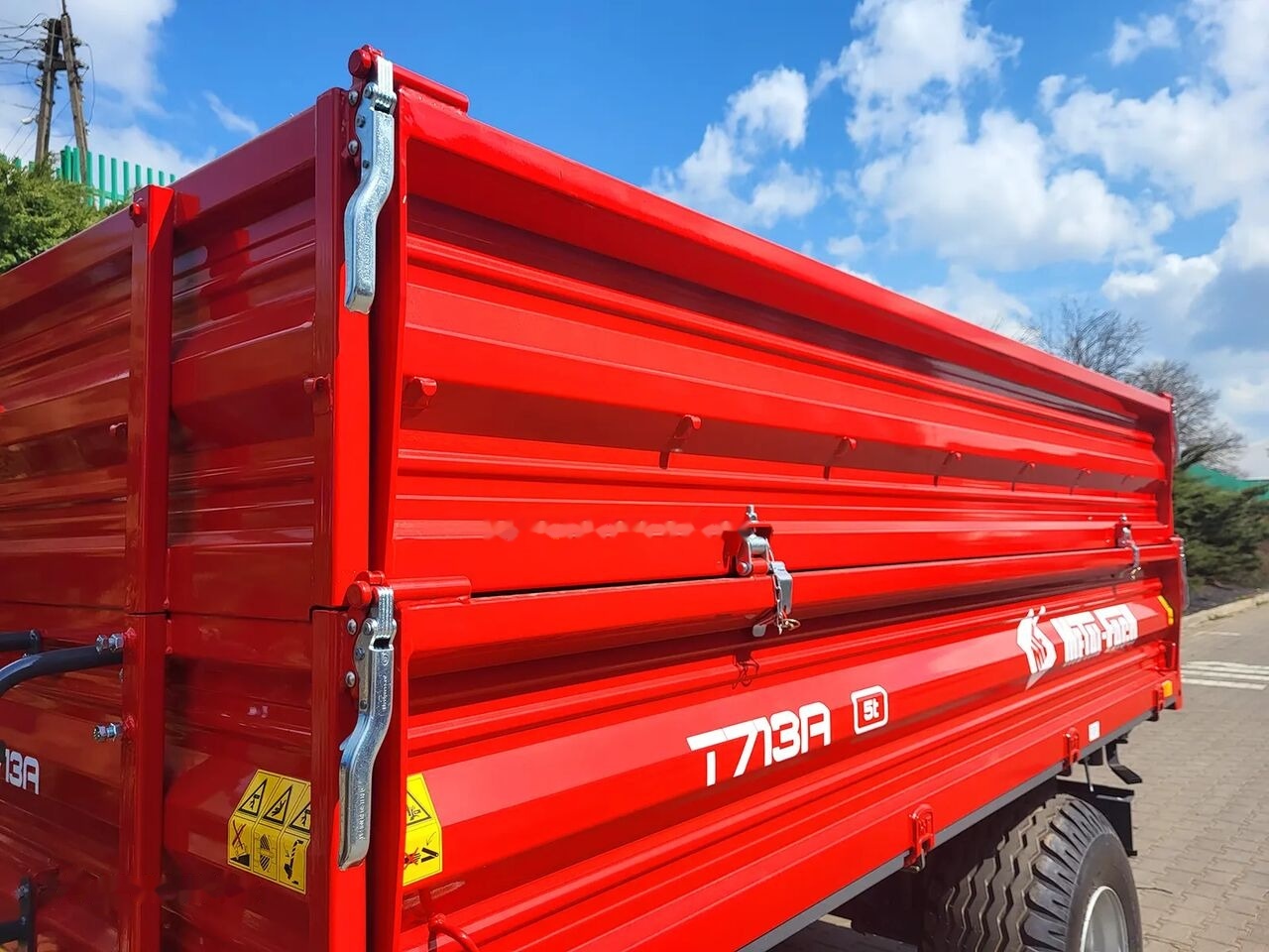 Metal-Fach T703A/1 3,8t - Селскостопанско ремарке: снимка 1 Metal-Fach T703A/1 3,8t - Селскостопанско ремарке: снимка 1