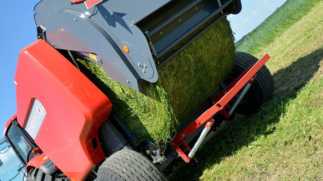 Metal-Fach Z587/1 - Рулонна сламопреса: снимка 4 Metal-Fach Z587/1 - Рулонна сламопреса: снимка 4