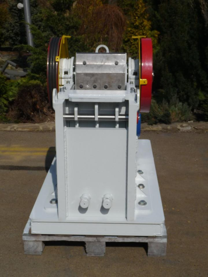 Backenbrecher JC 500 - Челюстна трошачка: снимка 2 Backenbrecher JC 500 - Челюстна трошачка: снимка 2