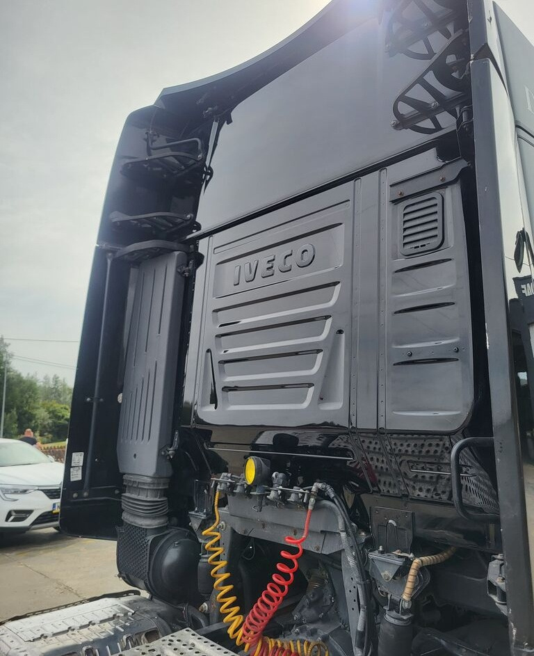 IVECO Stralis Hi-Way EEV 2017r. IVECO Iveco Stralis Hi-Way EEV 2017r. truck - Аеродинамика/ Спойлер за Камион: снимка 4 IVECO Stralis Hi-Way EEV 2017r. IVECO Iveco Stralis Hi-Way EEV 2017r. truck - Аеродинамика/ Спойлер за Камион: снимка 4