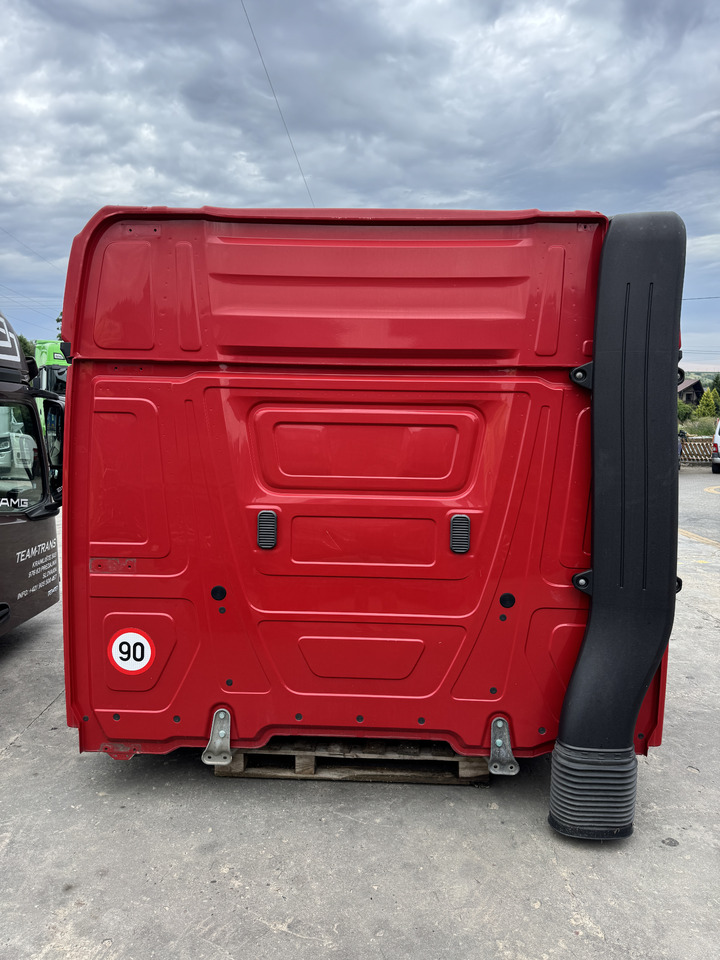 Mercedes-Benz ACTROS MP 4 2018 ROK truck - Кабина за Камион: снимка 5 Mercedes-Benz ACTROS MP 4 2018 ROK truck - Кабина за Камион: снимка 5