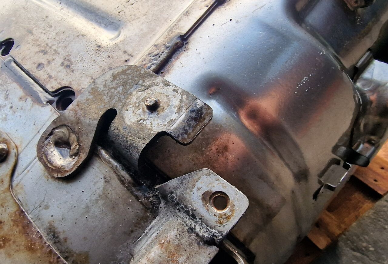 Scania Katalizator DPF R XPI Euro 6 DC13 2164453 2158333 Scania R XPI 410 Euro 6 DC13 2164453 2158333 truck - Заглушител за Камион: снимка 3 Scania Katalizator DPF R XPI Euro 6 DC13 2164453 2158333 Scania R XPI 410 Euro 6 DC13 2164453 2158333 truck - Заглушител за Камион: снимка 3