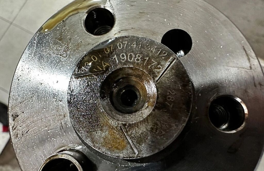 Scania R 730 V8 Scania R 730 V8 truck - Разпределителен вал за Камион: снимка 5 Scania R 730 V8 Scania R 730 V8 truck - Разпределителен вал за Камион: снимка 5