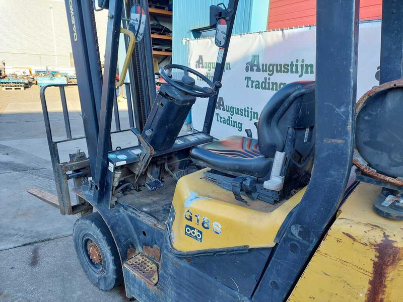 Daewoo G18 S - Газокар: снимка 4 Daewoo G18 S - Газокар: снимка 4