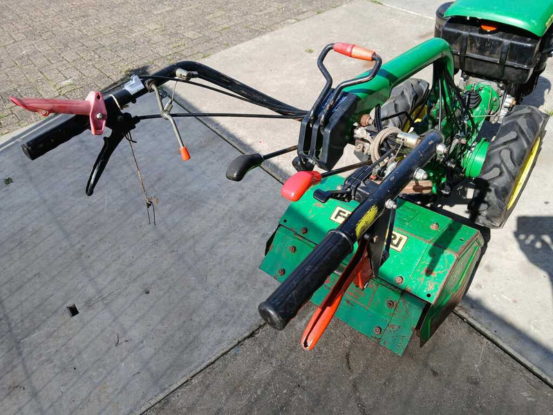 Ferrari 307 - Малък трактор: снимка 5 Ferrari 307 - Малък трактор: снимка 5