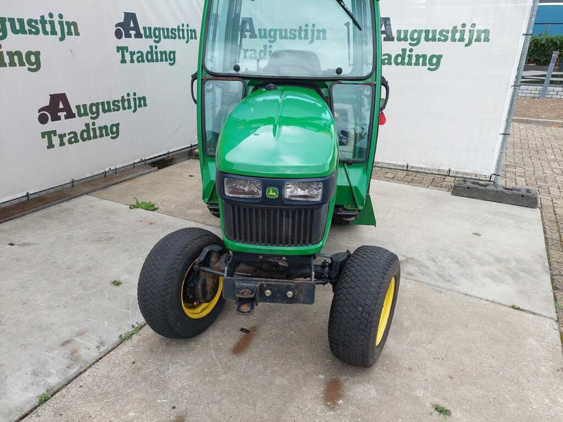 John Deere 2320 - Малък трактор: снимка 3 John Deere 2320 - Малък трактор: снимка 3