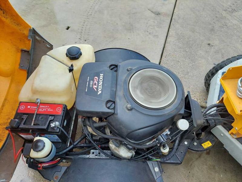 Косачка за трева Stiga Park Silent: снимка 10