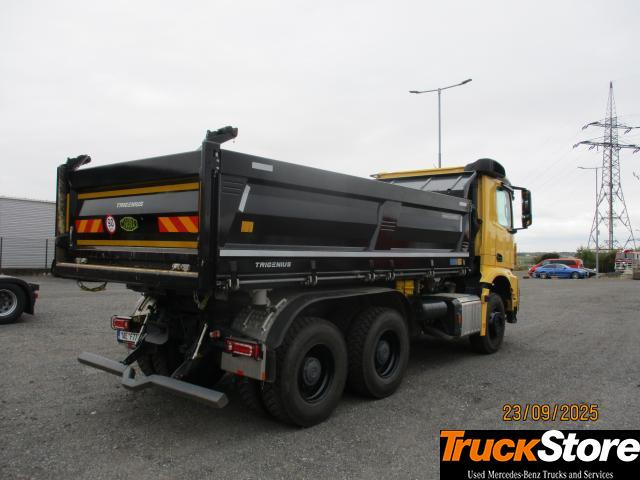 Mercedes-Benz Arocs 3351 K - Самосвал камион: снимка 3 Mercedes-Benz Arocs 3351 K - Самосвал камион: снимка 3