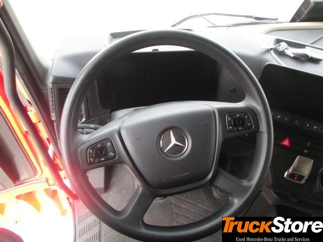 Влекач Mercedes-Benz Actros 1845 LS: снимка 7