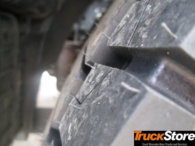 Mercedes-Benz Actros 1845 LS - Влекач: снимка 4 Mercedes-Benz Actros 1845 LS - Влекач: снимка 4