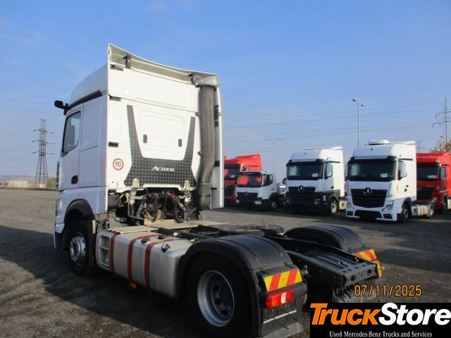 Mercedes-Benz Actros 1845 LS - Влекач: снимка 3 Mercedes-Benz Actros 1845 LS - Влекач: снимка 3