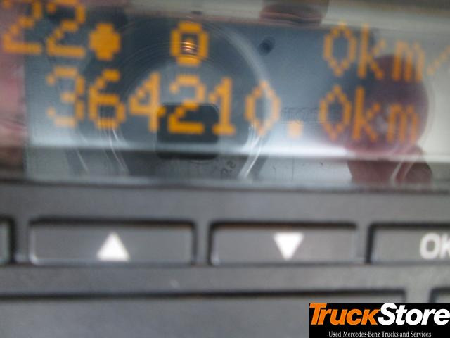 Mercedes-Benz Actros 1848 LS - Влекач: снимка 2 Mercedes-Benz Actros 1848 LS - Влекач: снимка 2