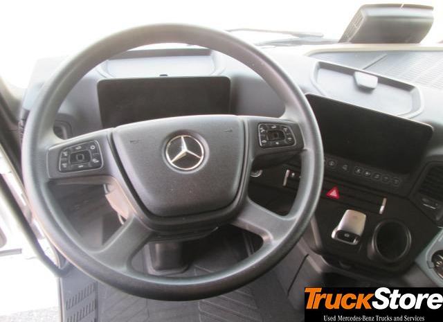 Mercedes-Benz Actros 1848 LS - Влекач: снимка 2 Mercedes-Benz Actros 1848 LS - Влекач: снимка 2