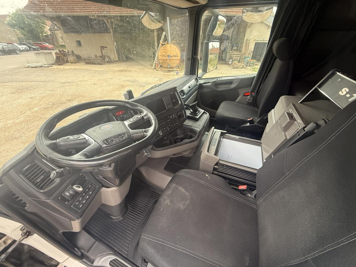 Scania R R 500 - Влекач: снимка 5 Scania R R 500 - Влекач: снимка 5