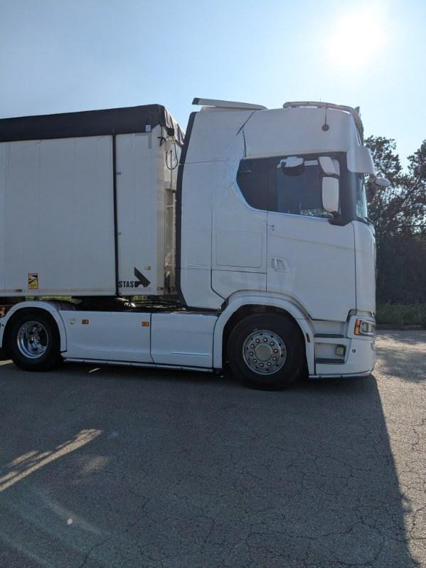 Scania S V8 S580 - Влекач: снимка 4 Scania S V8 S580 - Влекач: снимка 4