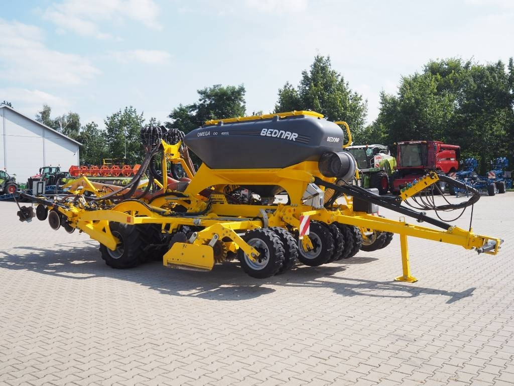 Bednar OMEGA OO 4000L  - Комбинирана сеялка: снимка 5 Bednar OMEGA OO 4000L  - Комбинирана сеялка: снимка 5
