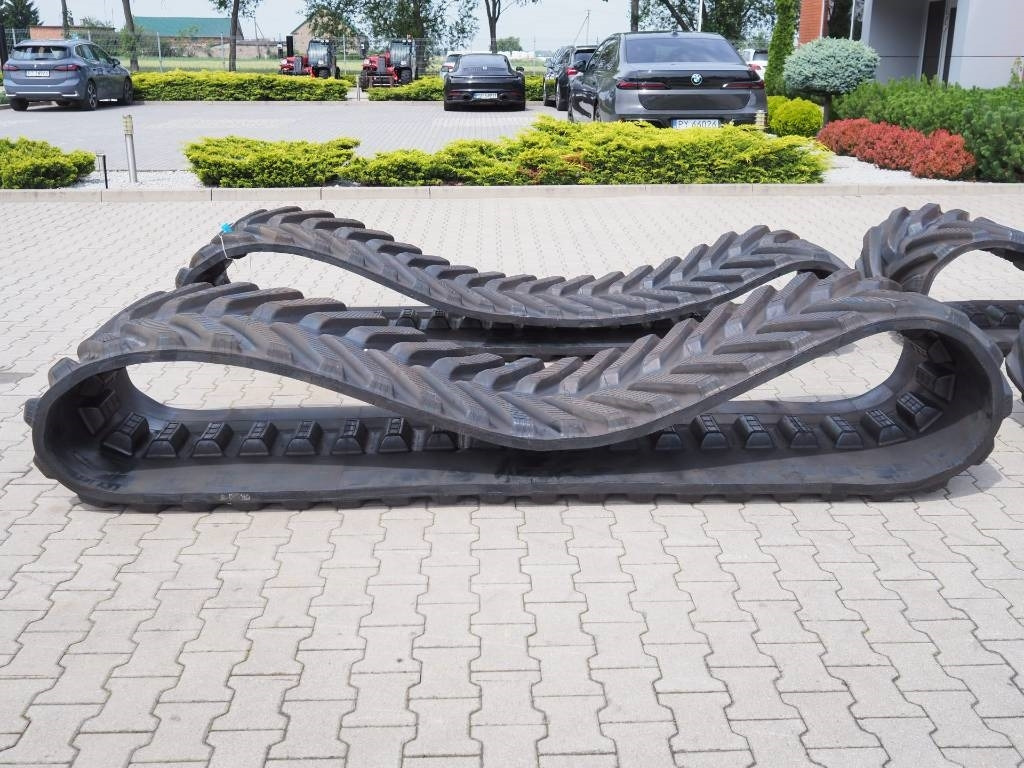 Case IH Quadrtac, Rubber belt / track, 762 mm, 30" - Гумени/ Метални вериги за Селскостопанска техника: снимка 2 Case IH Quadrtac, Rubber belt / track, 762 mm, 30" - Гумени/ Метални вериги за Селскостопанска техника: снимка 2