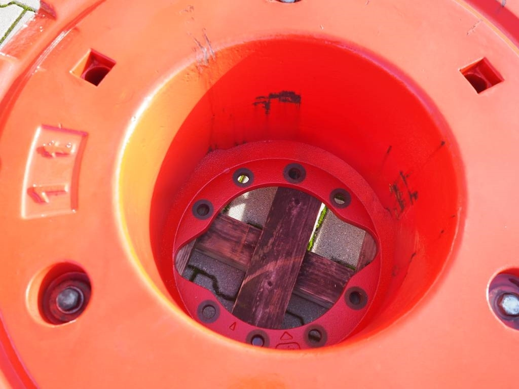 Claas, Fendt - wheel weights, 1000 kg - Противовес: снимка 5 Claas, Fendt - wheel weights, 1000 kg - Противовес: снимка 5