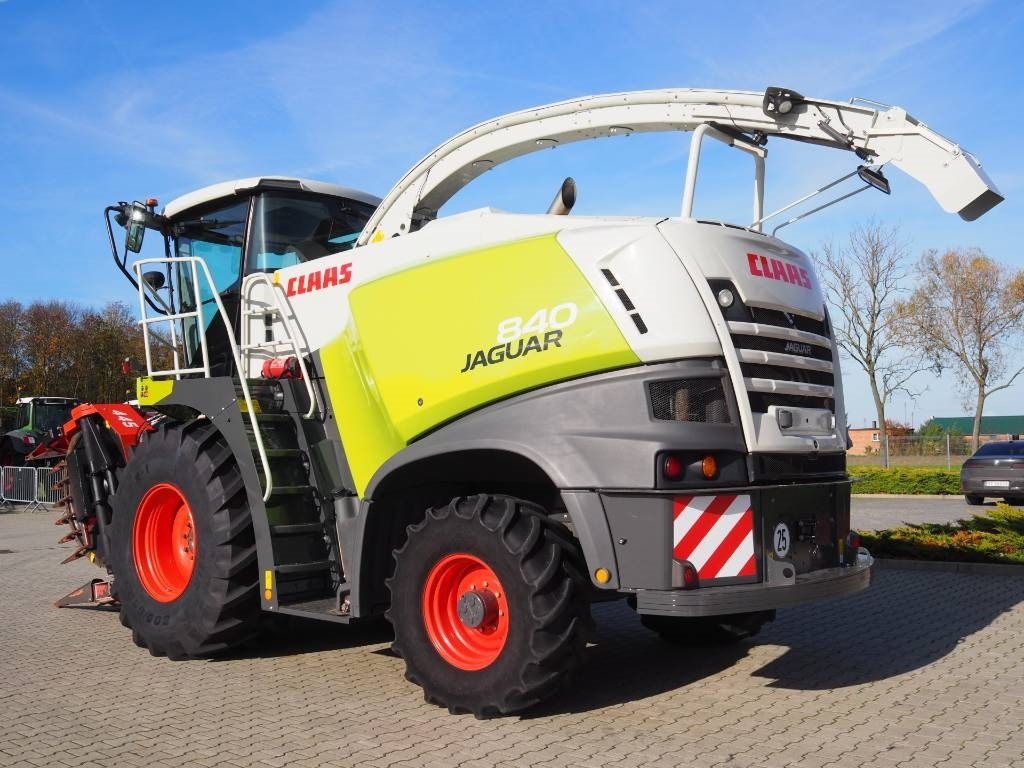 Claas Jaguar 840 4x4 + Kemper 445 - Силажокомбайн: снимка 2 Claas Jaguar 840 4x4 + Kemper 445 - Силажокомбайн: снимка 2