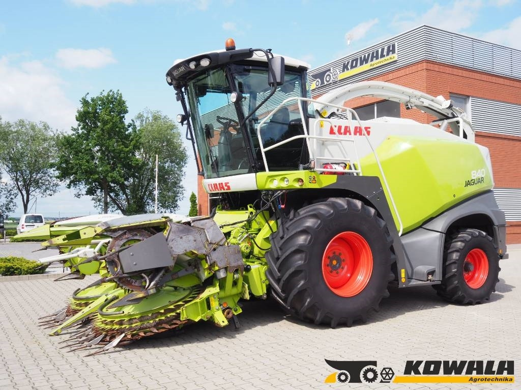 Claas Jaguar 840 + Orbis 450 - Силажокомбайн: снимка 1 Claas Jaguar 840 + Orbis 450 - Силажокомбайн: снимка 1