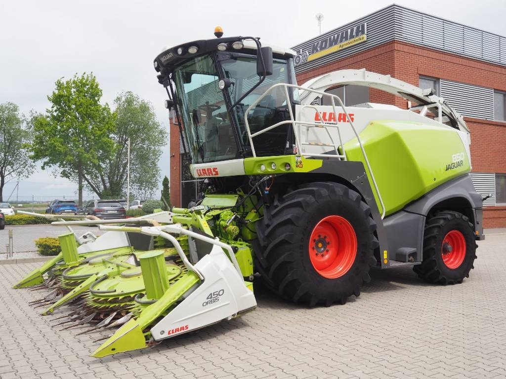 Claas Jaguar 850 + Orbis 450 - Силажокомбайн: снимка 5 Claas Jaguar 850 + Orbis 450 - Силажокомбайн: снимка 5