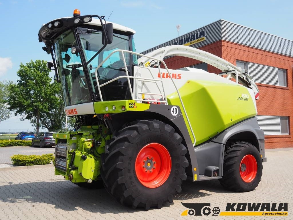 Claas Jaguar 870 4WD - Силажокомбайн: снимка 1 Claas Jaguar 870 4WD - Силажокомбайн: снимка 1