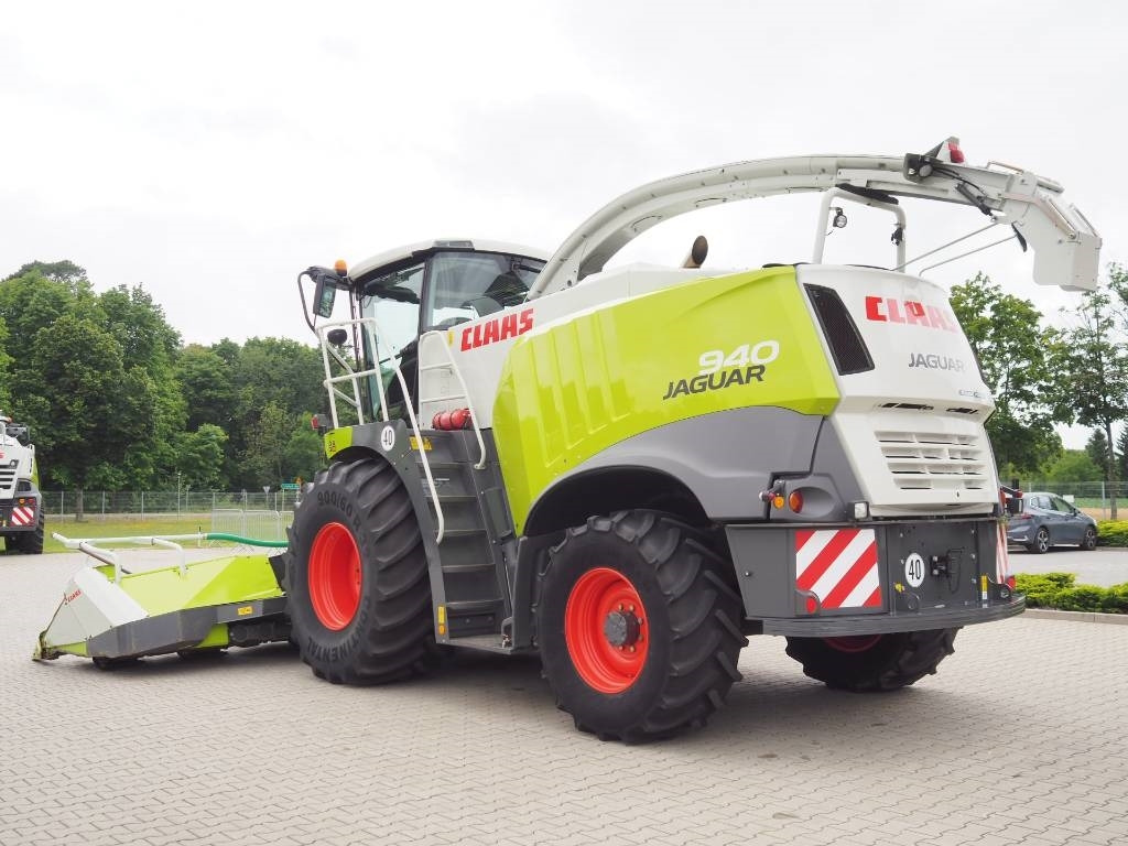 Claas Jaguar 940 4WD + Orbis 600 SD - Силажокомбайн: снимка 2 Claas Jaguar 940 4WD + Orbis 600 SD - Силажокомбайн: снимка 2