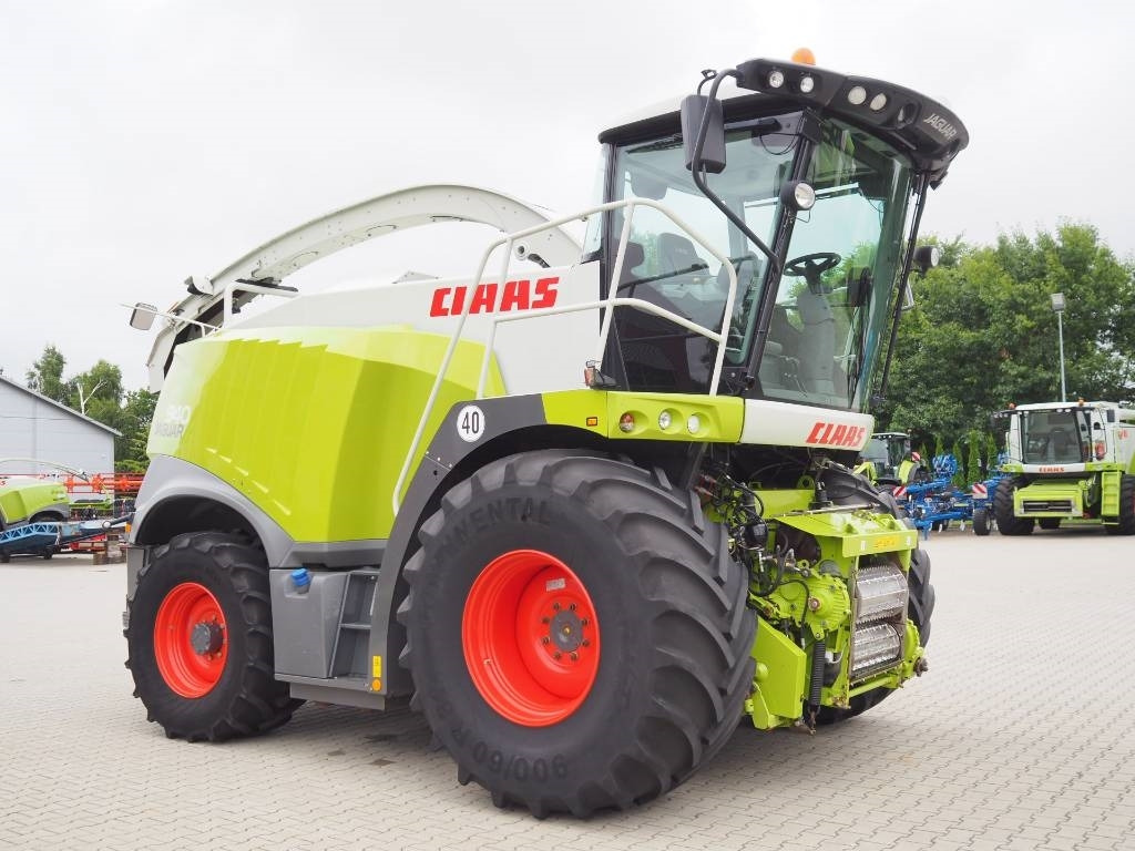 Claas Jaguar 940 4WD - Силажокомбайн: снимка 4 Claas Jaguar 940 4WD - Силажокомбайн: снимка 4