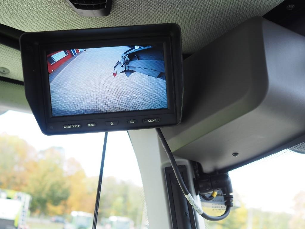 Силажокомбайн Claas Jaguar 950 4x4 + Orbis 750: снимка 9 Силажокомбайн Claas Jaguar 950 4x4 + Orbis 750: снимка 9