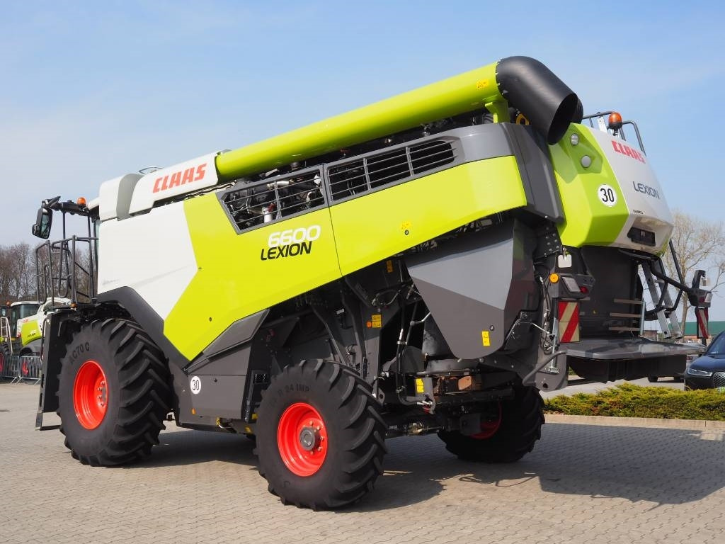 Claas Lexion 6600 GPS + V770 - Зърнокомбайн: снимка 2 Claas Lexion 6600 GPS + V770 - Зърнокомбайн: снимка 2