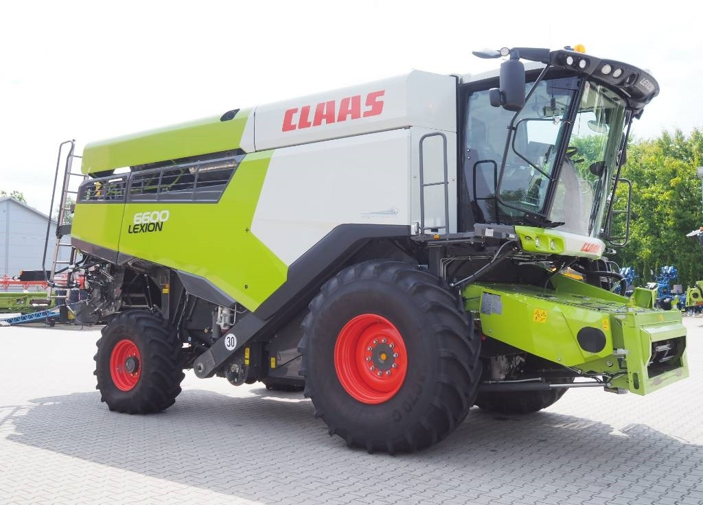 Claas Lexion 6600 + V770 - Зърнокомбайн: снимка 4 Claas Lexion 6600 + V770 - Зърнокомбайн: снимка 4